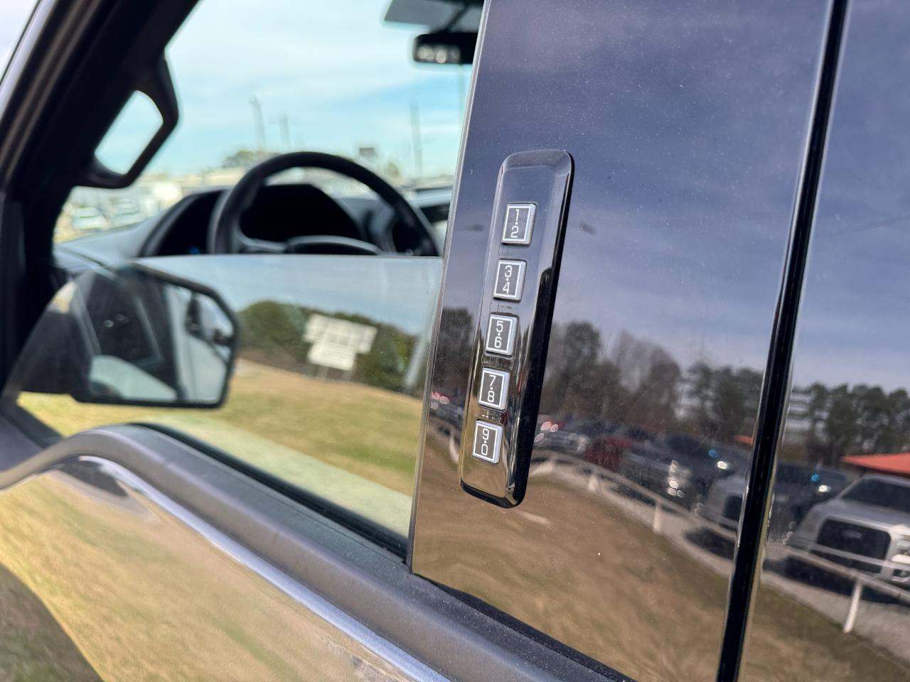 Ford F-150 XLT 4WD SuperCrew 5.5' Box 2017