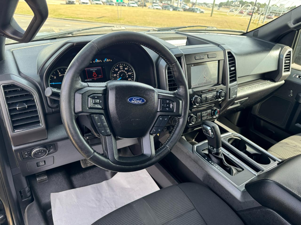 Ford F-150 XLT 4WD SuperCrew 5.5' Box 2017