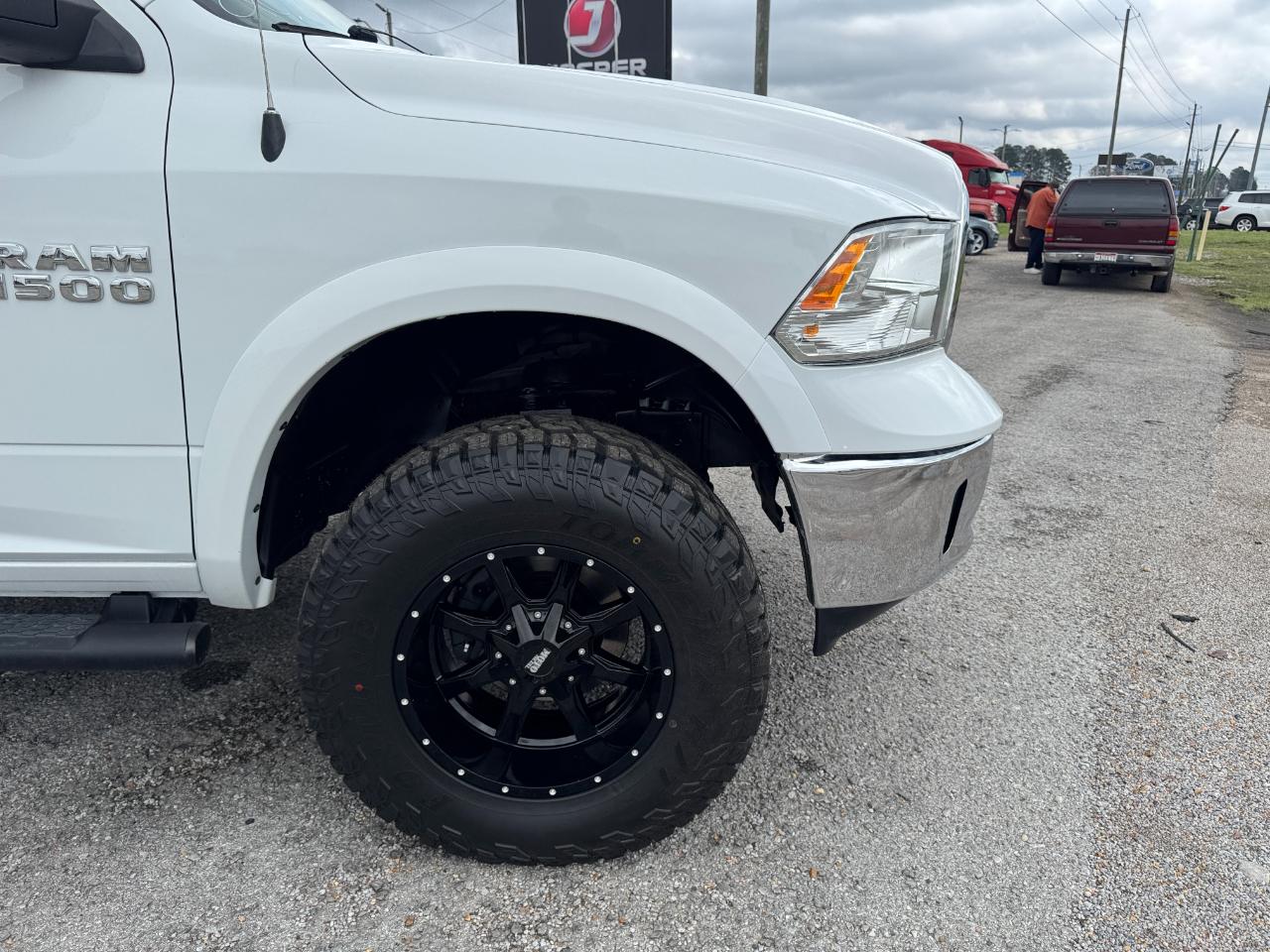 RAM 1500 Harvest 4x4 Crew Cab 5'7" Box *Ltd Avail* 2018