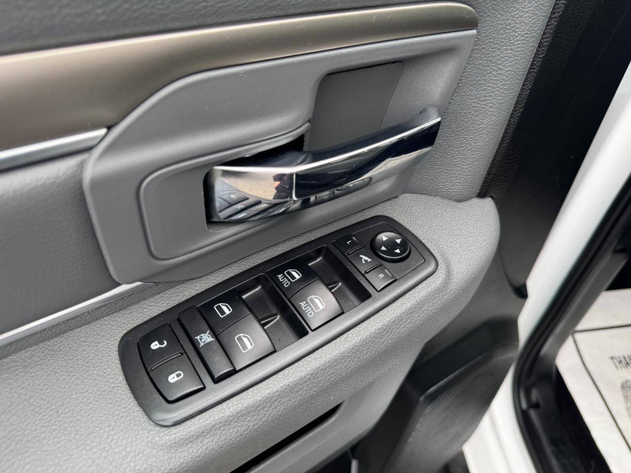 RAM 1500 Harvest 4x4 Crew Cab 5'7" Box *Ltd Avail* 2018