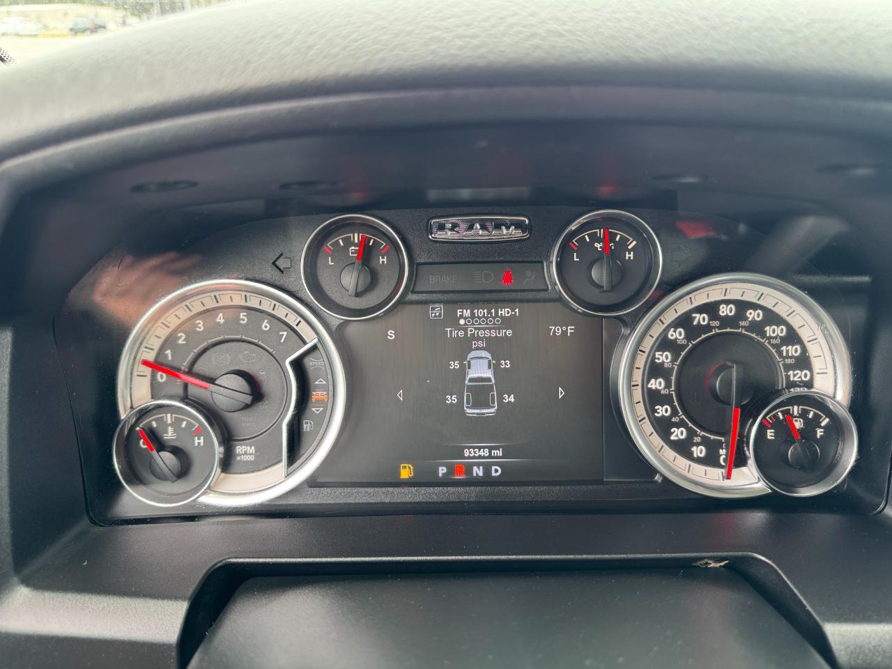 RAM 1500 Harvest 4x4 Crew Cab 5'7" Box *Ltd Avail* 2018