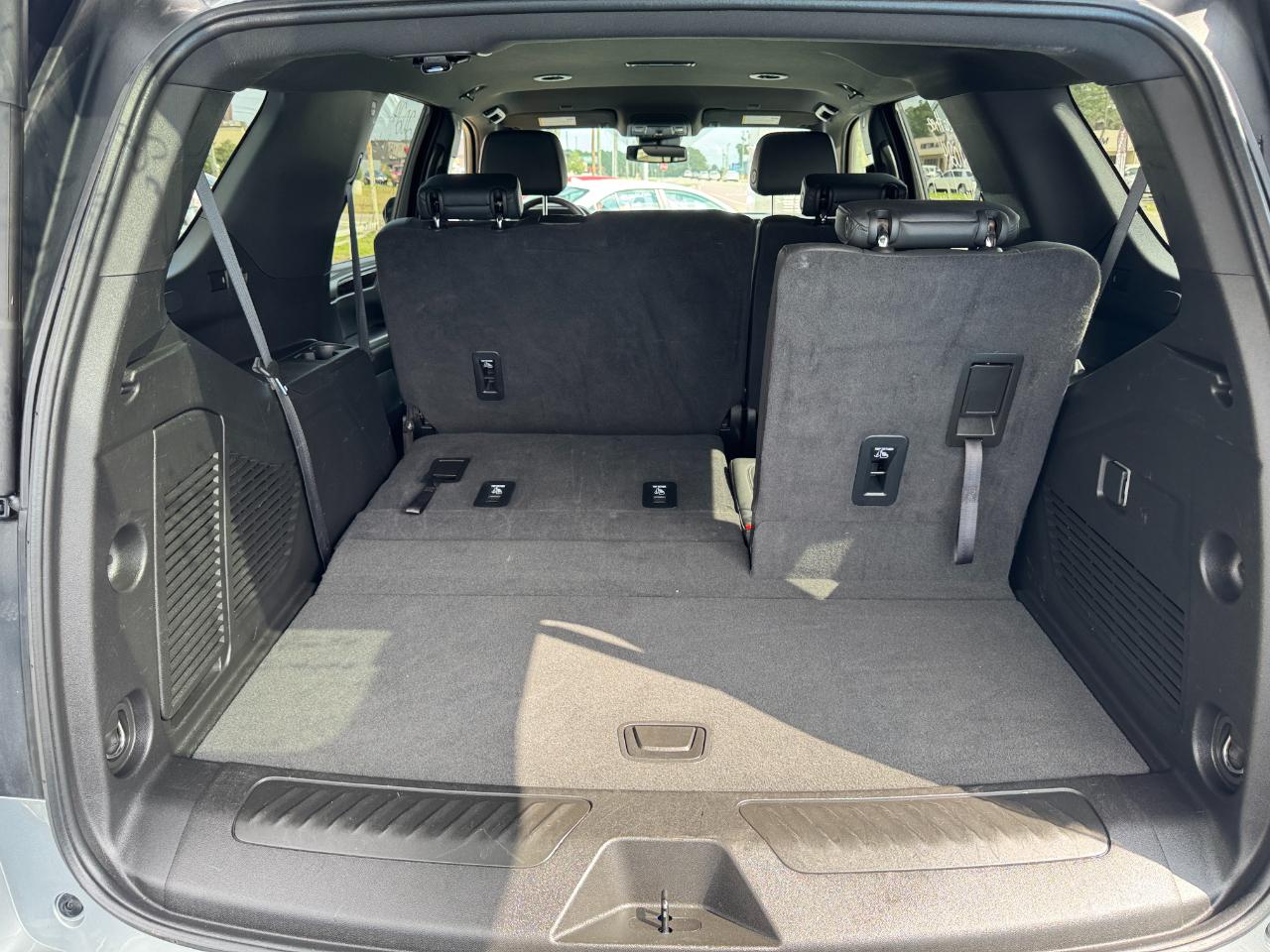 Chevrolet Tahoe 2WD 4dr LT 2024