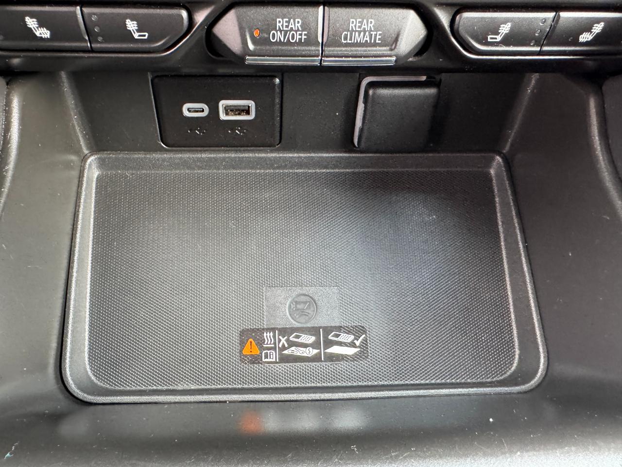 Chevrolet Tahoe 2WD 4dr LT 2024