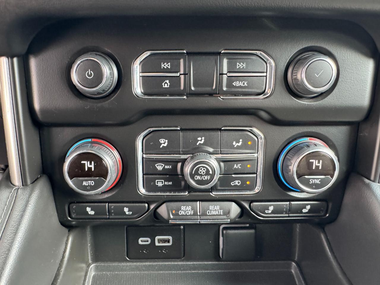 Chevrolet Tahoe 2WD 4dr LT 2024