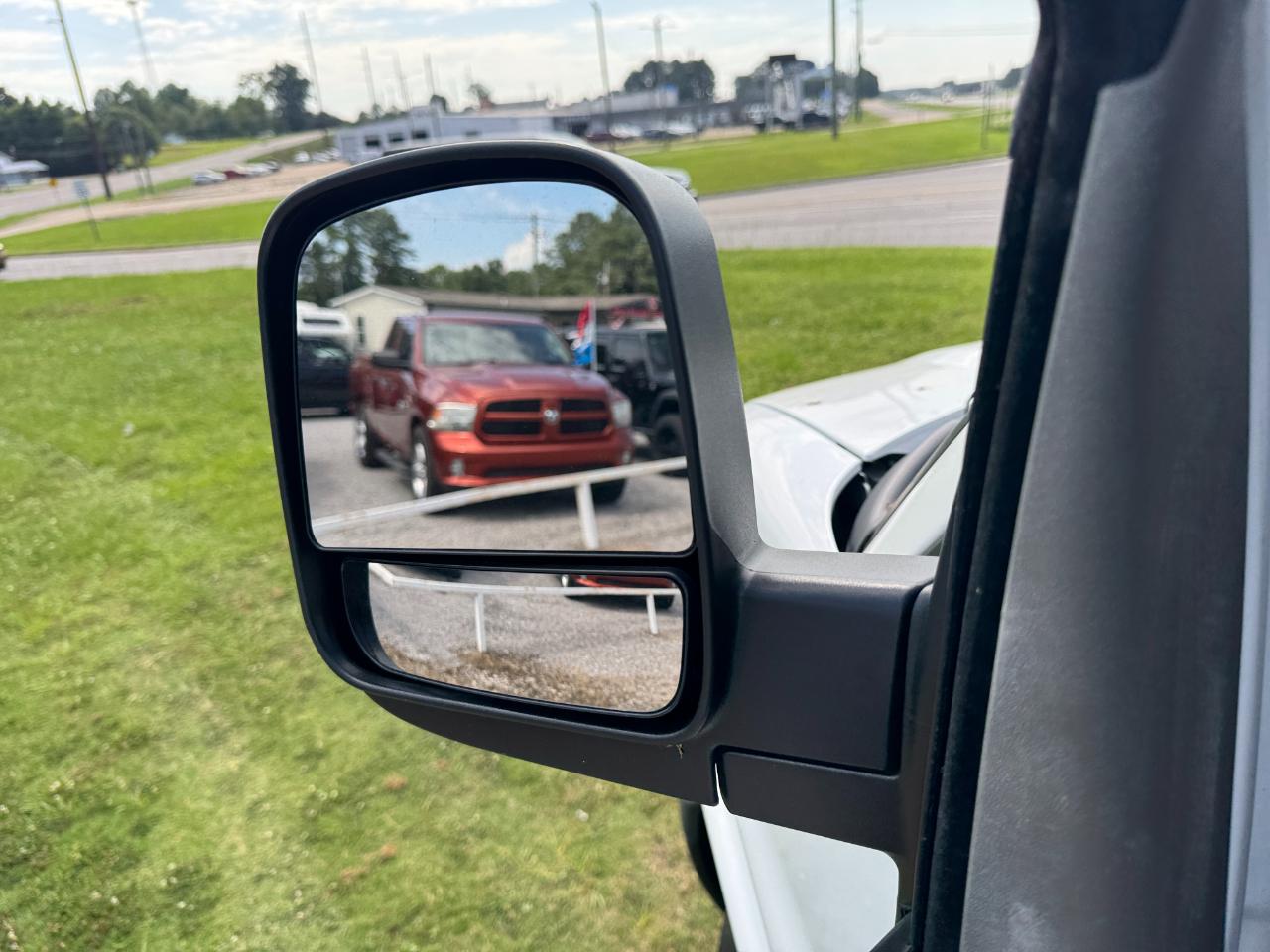 Chevrolet Express Cargo Van RWD 2500 135" 2017
