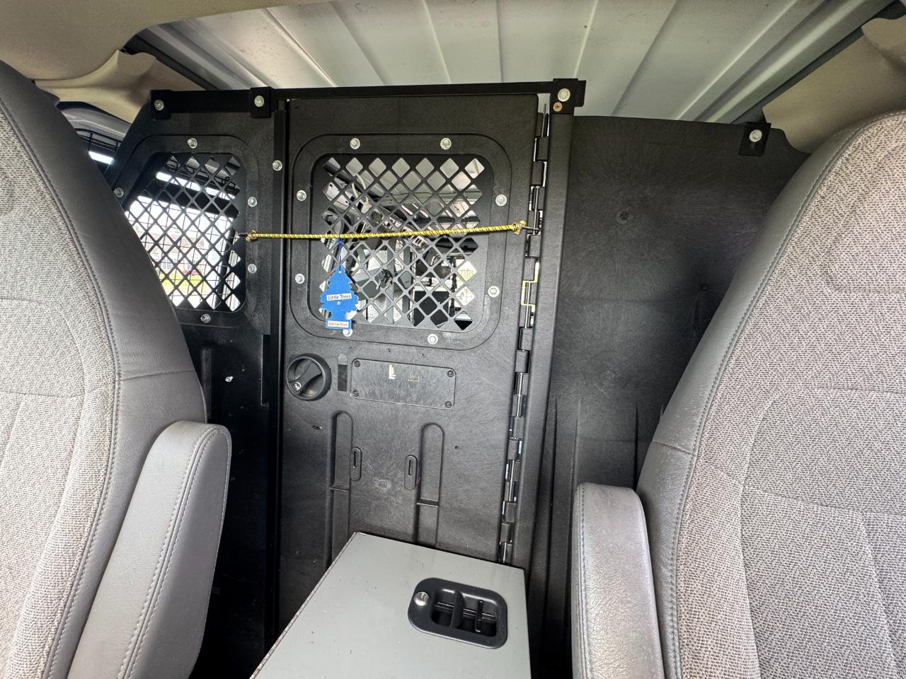 Chevrolet Express Cargo Van RWD 2500 135" 2017