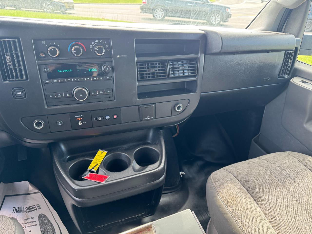 Chevrolet Express Cargo Van RWD 2500 135" 2017