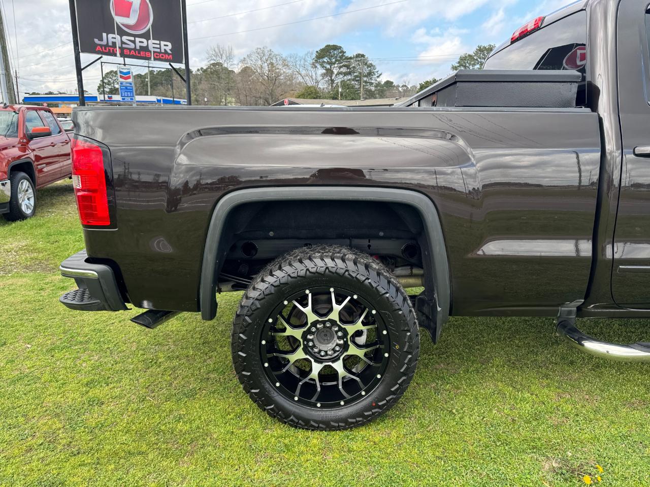 GMC Sierra 1500 4WD Double Cab 143.5" SLE 2018