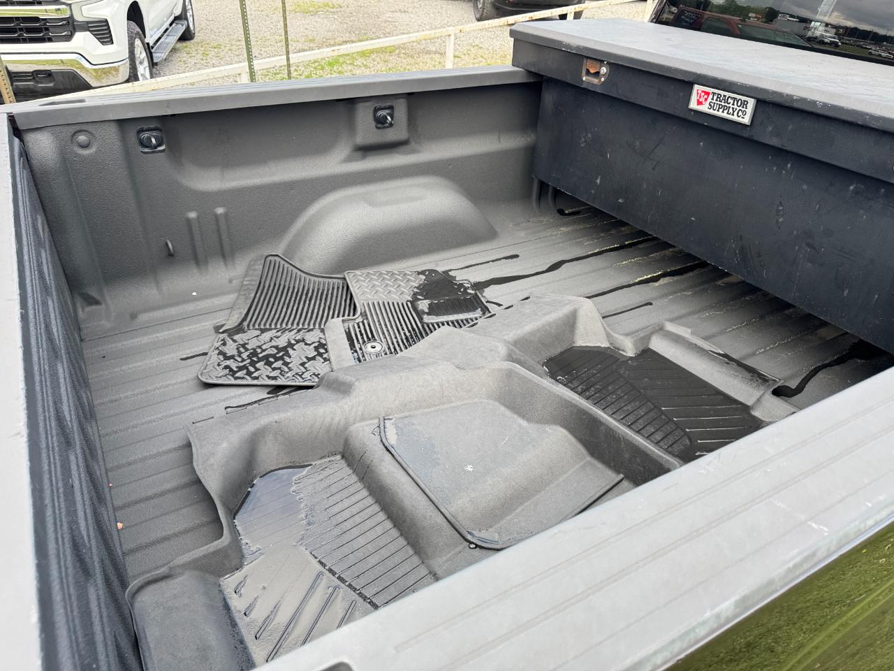 GMC Sierra 1500 4WD Double Cab 143.5" SLE 2018