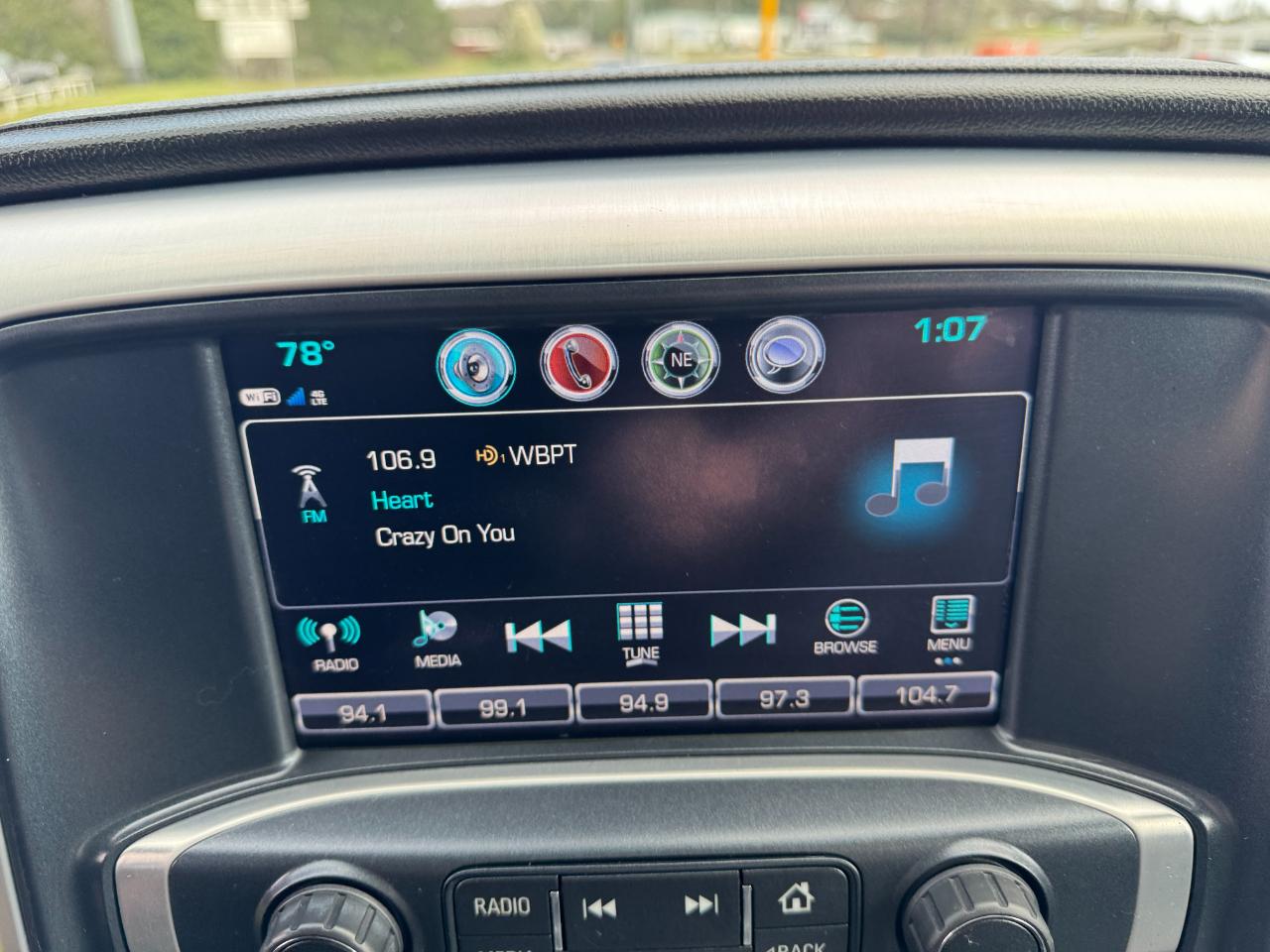 GMC Sierra 1500 4WD Double Cab 143.5" SLE 2018