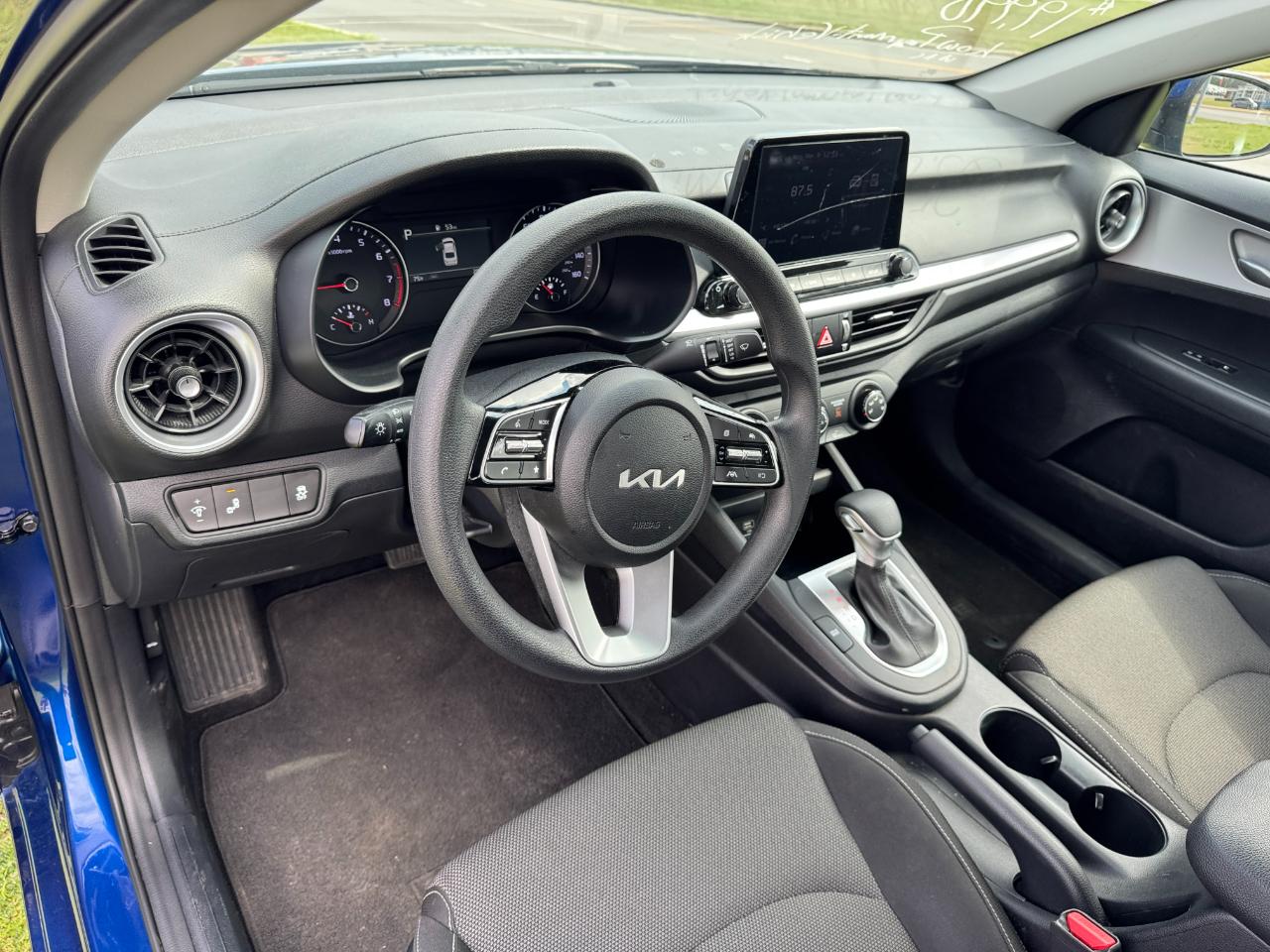 Kia Forte LXS IVT 2024