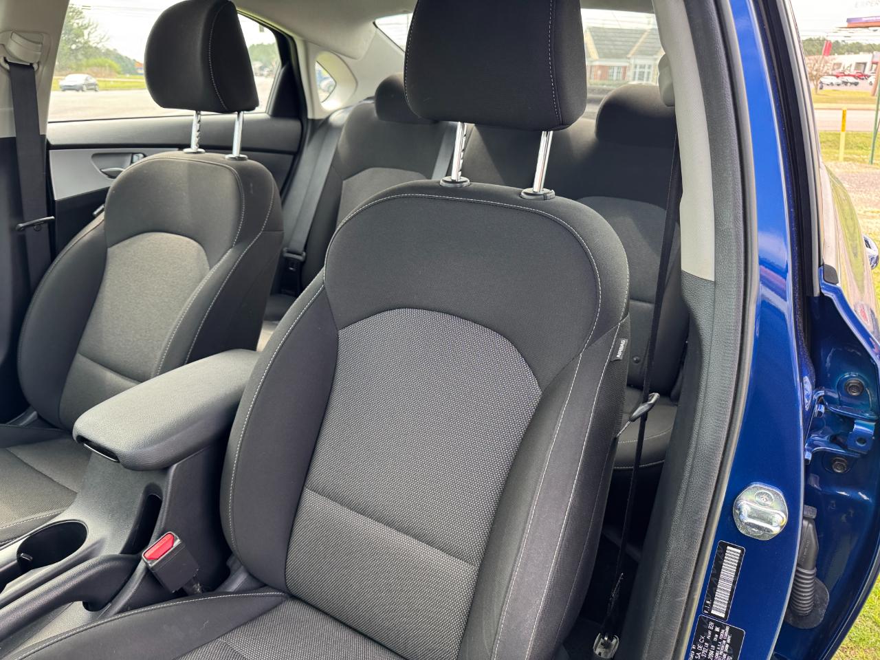 Kia Forte LXS IVT 2024