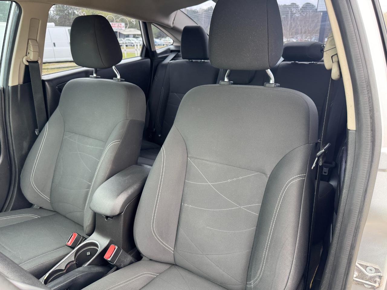 Ford Fiesta SE Sedan 2017