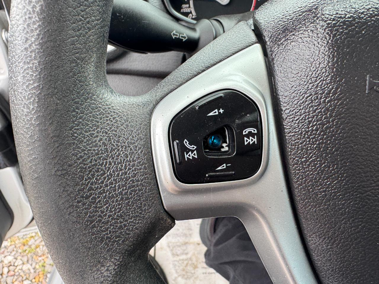 Ford Fiesta SE Sedan 2017