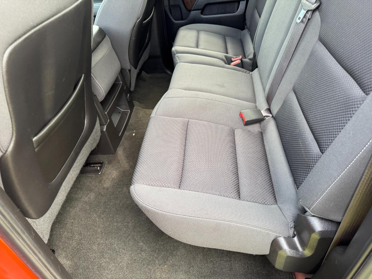 GMC Sierra 1500 4WD Double Cab 143.5" SLE 2015