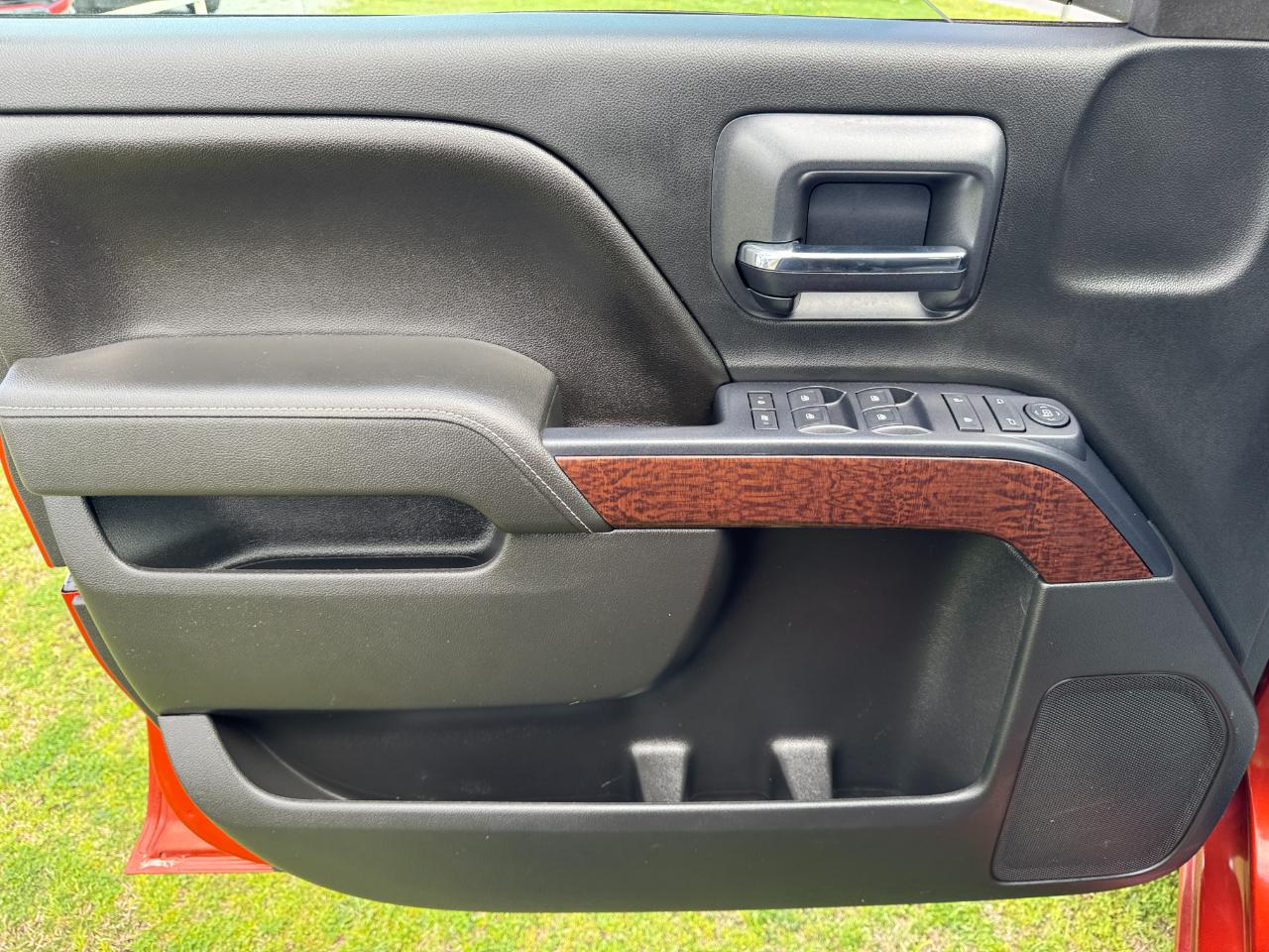 GMC Sierra 1500 4WD Double Cab 143.5" SLE 2015