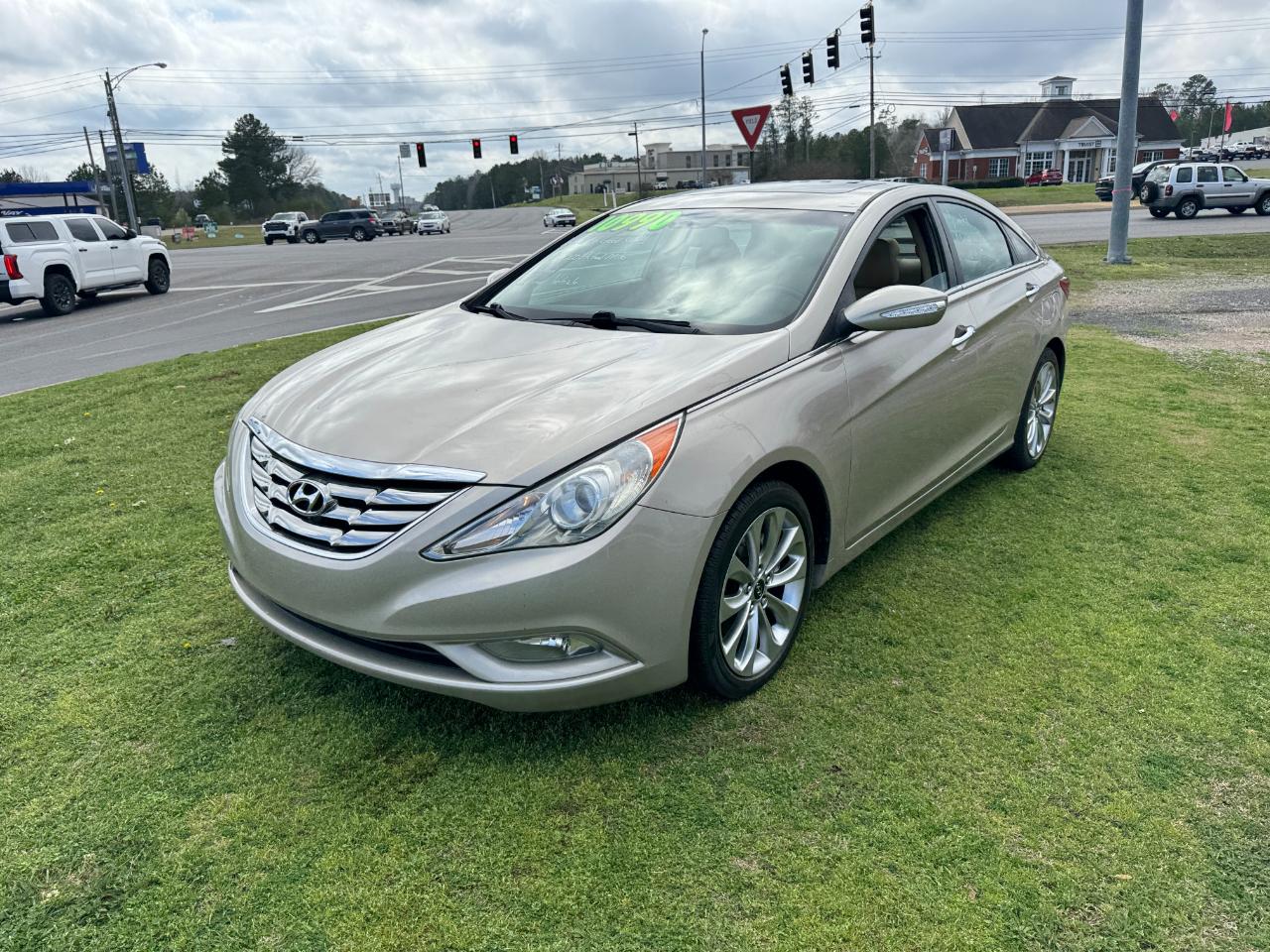 Hyundai Sonata 4dr Sdn 2.0L Auto Ltd 2011