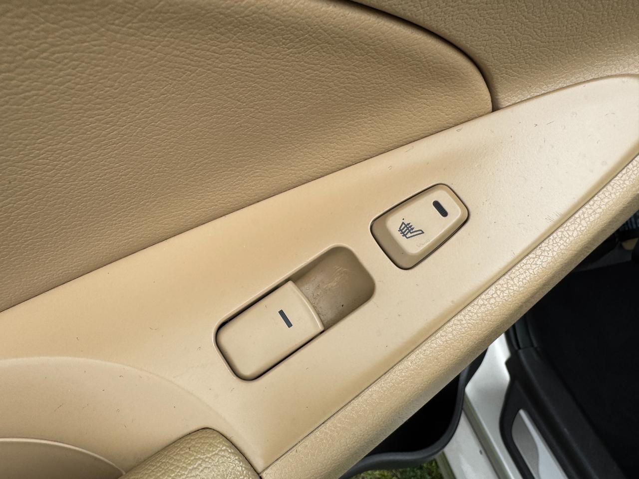 Hyundai Sonata 4dr Sdn 2.0L Auto Ltd 2011