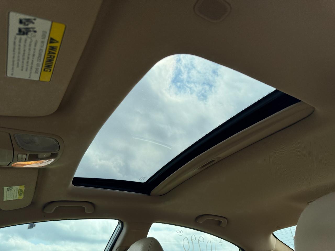 Hyundai Sonata 4dr Sdn 2.0L Auto Ltd 2011