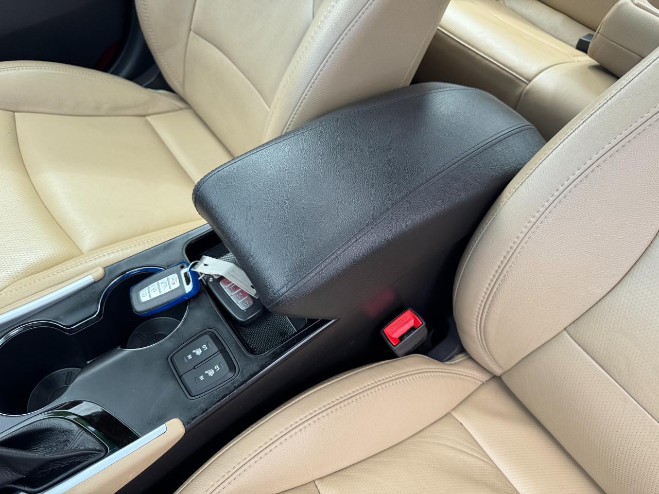 Hyundai Sonata 4dr Sdn 2.0L Auto Ltd 2011