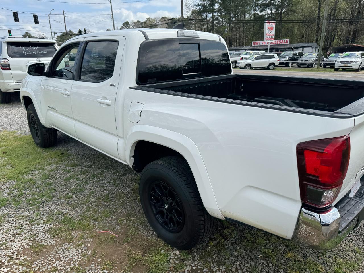 Toyota Tacoma 2WD SR5 Double Cab 5' Bed V6 AT (Natl) 2021