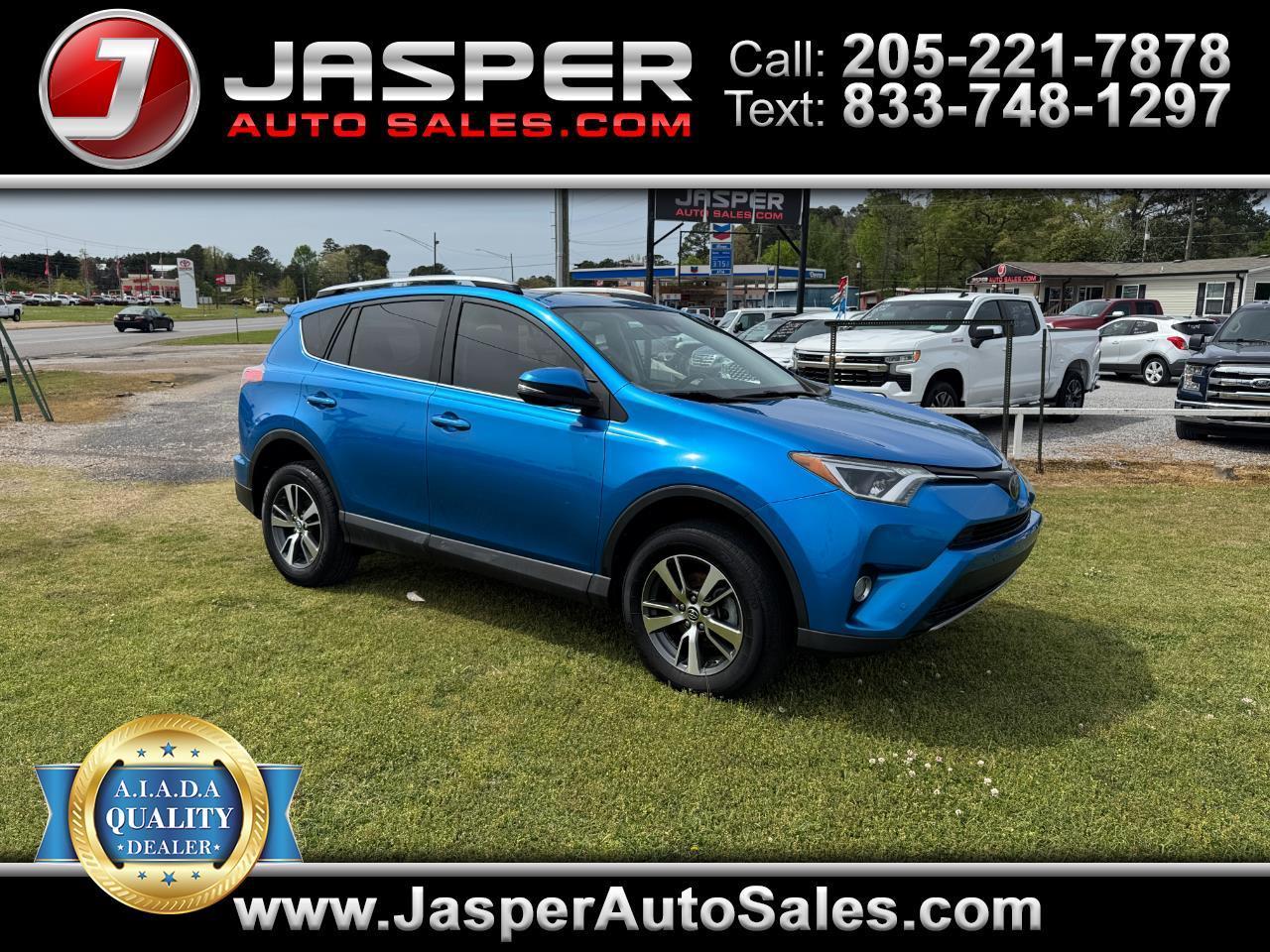Toyota RAV4 XLE FWD (Natl) 2018