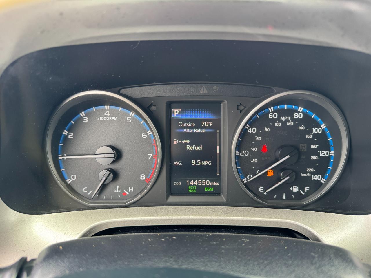 Toyota RAV4 XLE FWD (Natl) 2018