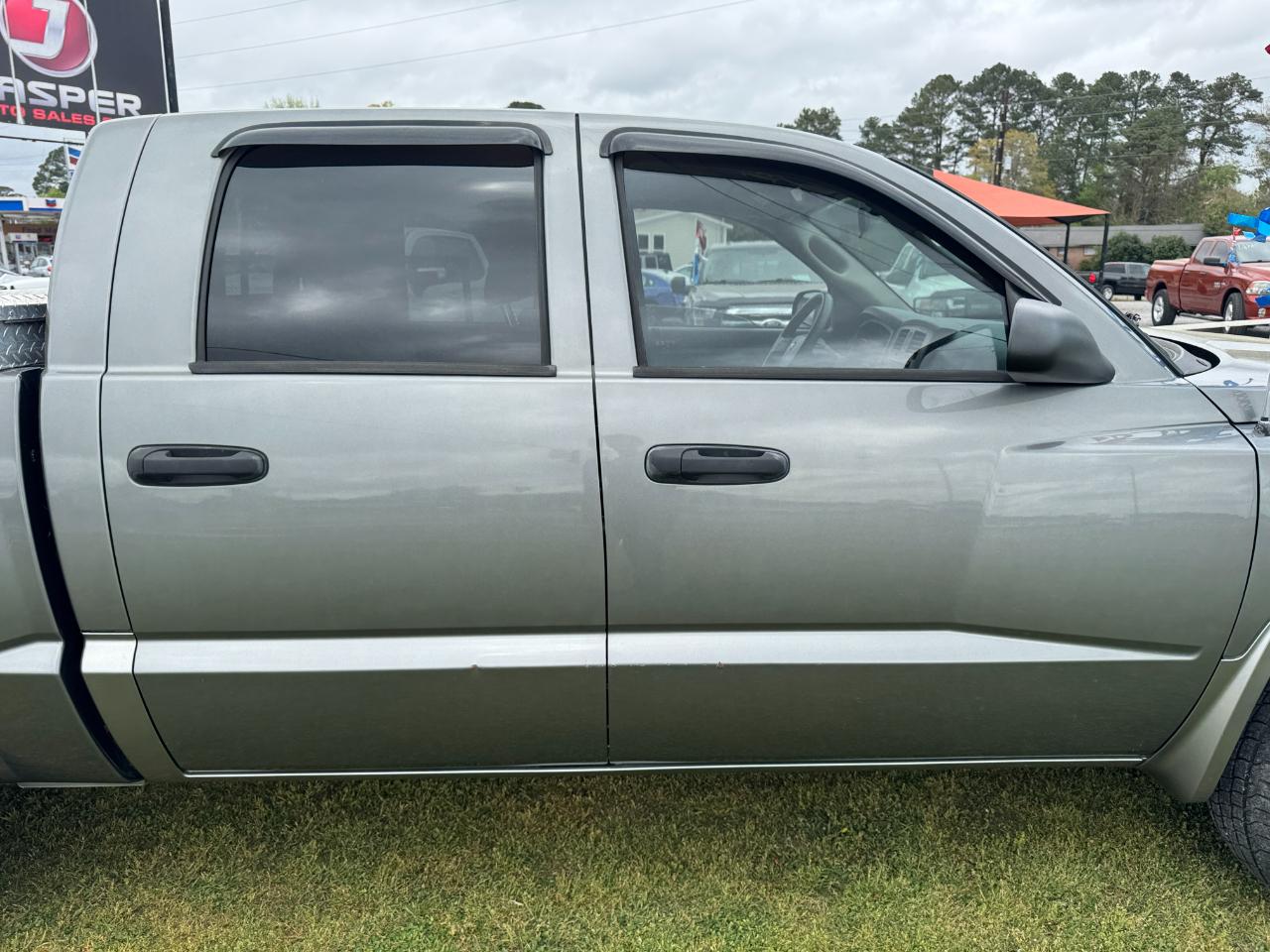 Dodge Dakota 4dr Quad Cab 131 SLT 2006