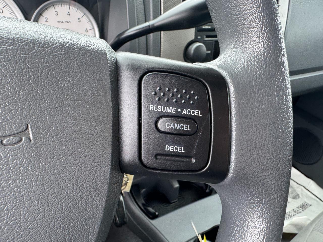 Dodge Dakota 4dr Quad Cab 131 SLT 2006