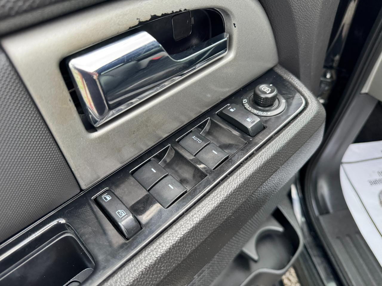 Ford Expedition 2WD 4dr Limited 2012