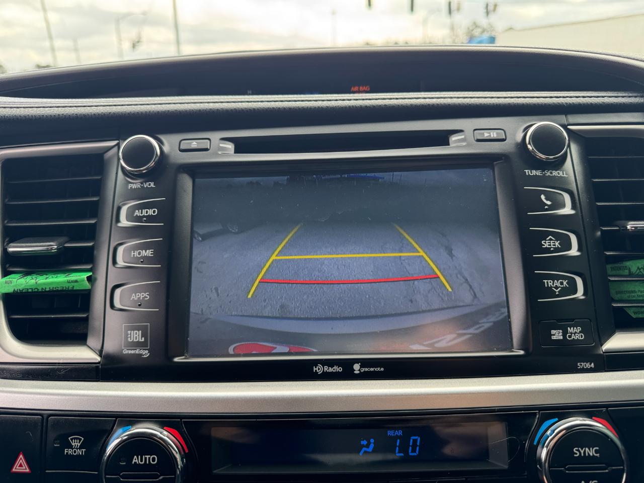 Toyota Highlander FWD 4dr V6 Limited (Natl) 2015