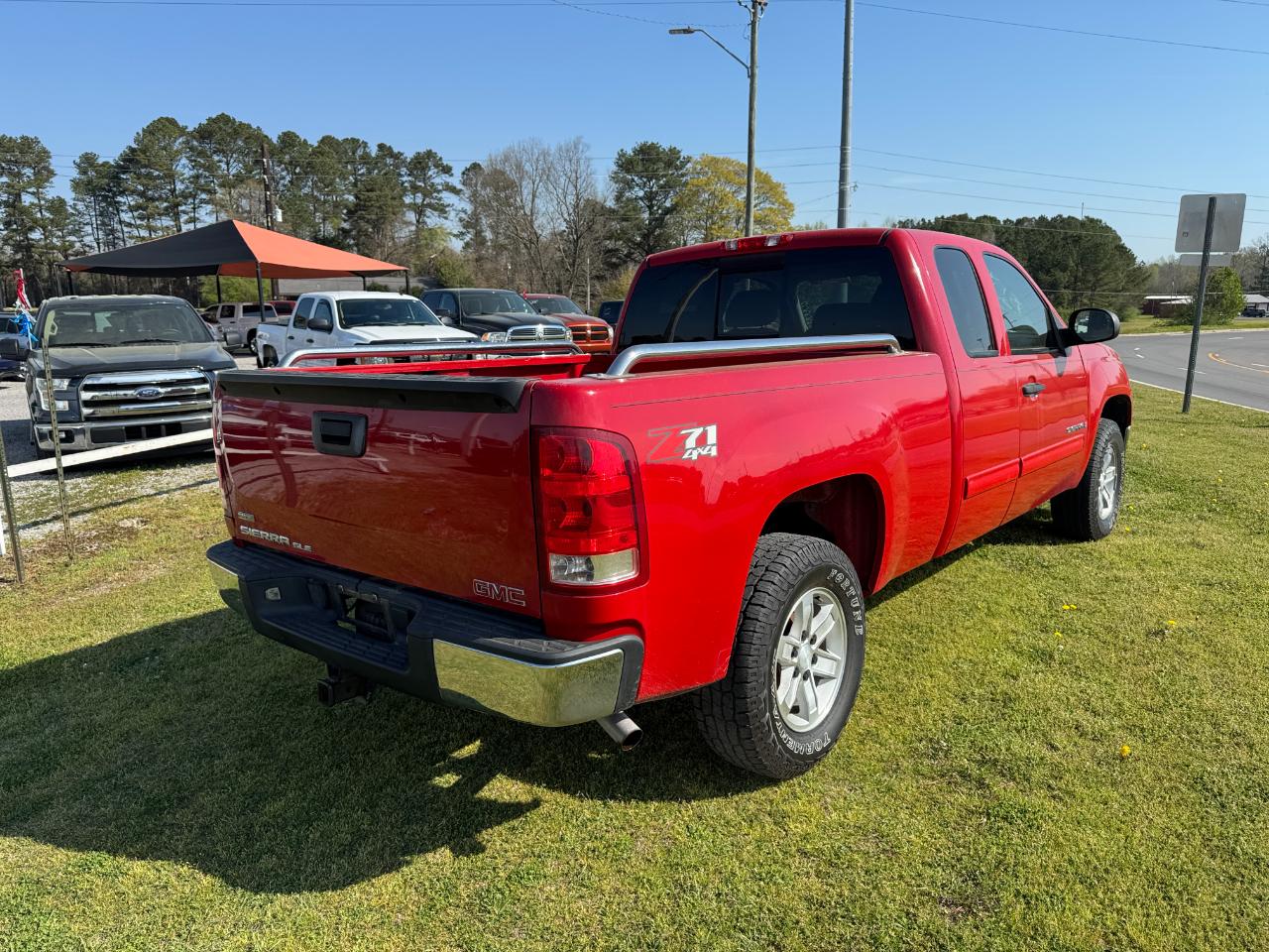 GMC Sierra 1500 4WD Ext Cab 143.5" SLE 2009