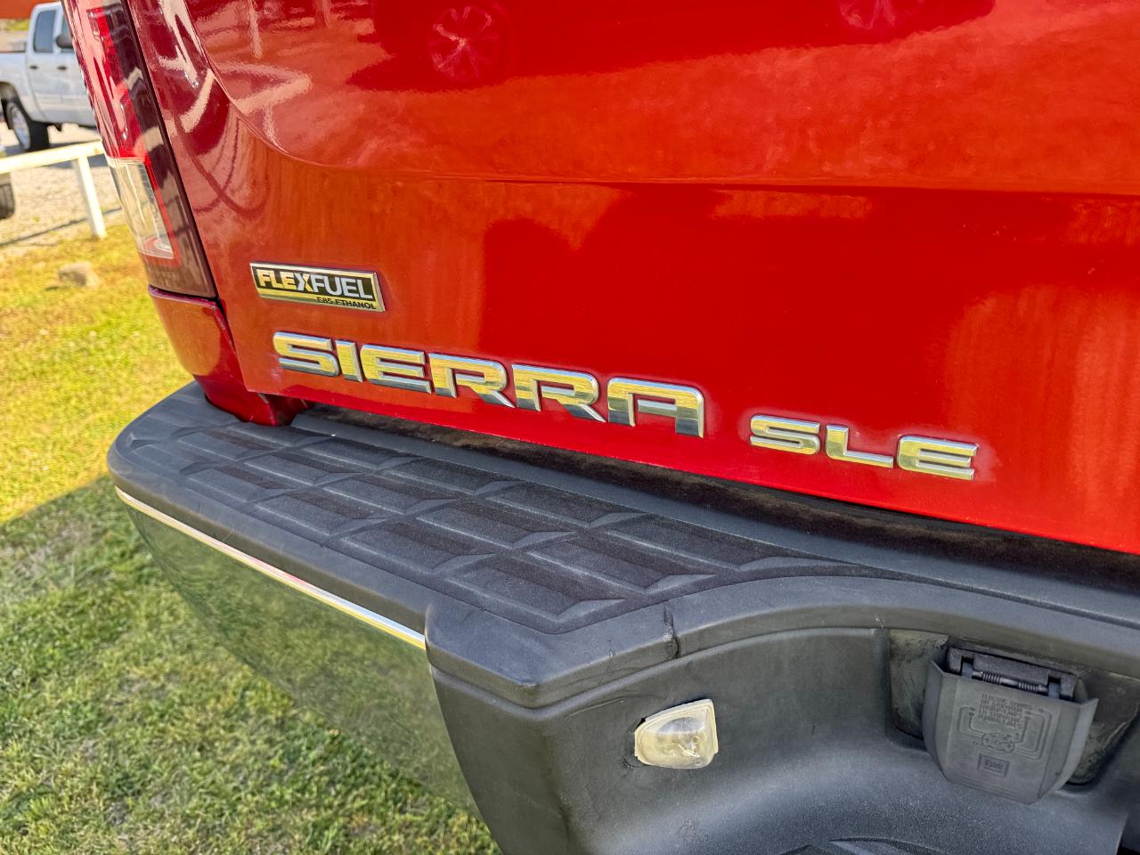 GMC Sierra 1500 4WD Ext Cab 143.5" SLE 2009