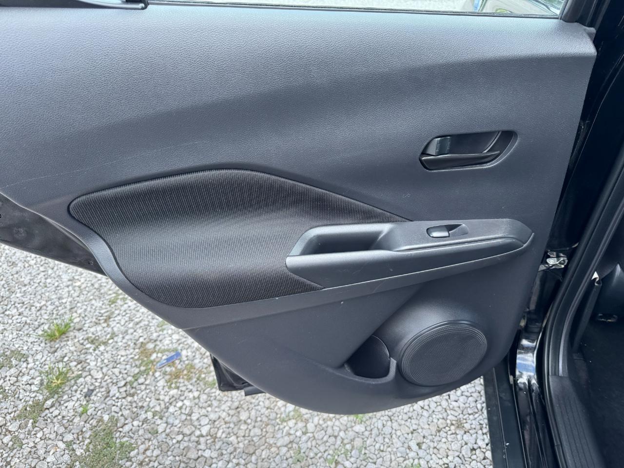 Nissan Kicks S FWD 2021