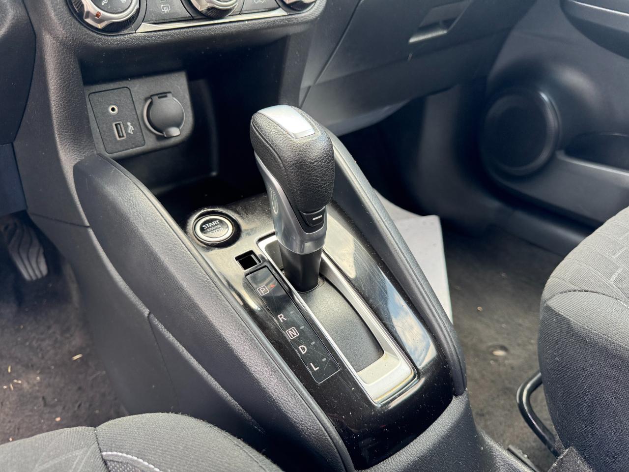 Nissan Kicks S FWD 2021