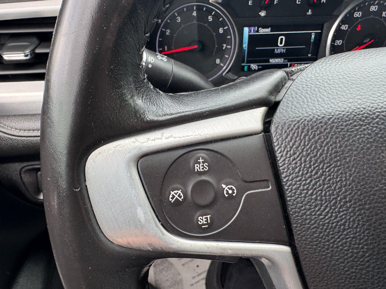 GMC Acadia FWD 4dr SLT w/SLT-1 2019