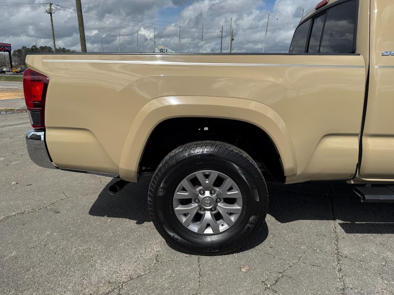 Toyota Tacoma 2WD TRD Sport Access Cab 6' Bed V6 AT (Natl) 2019
