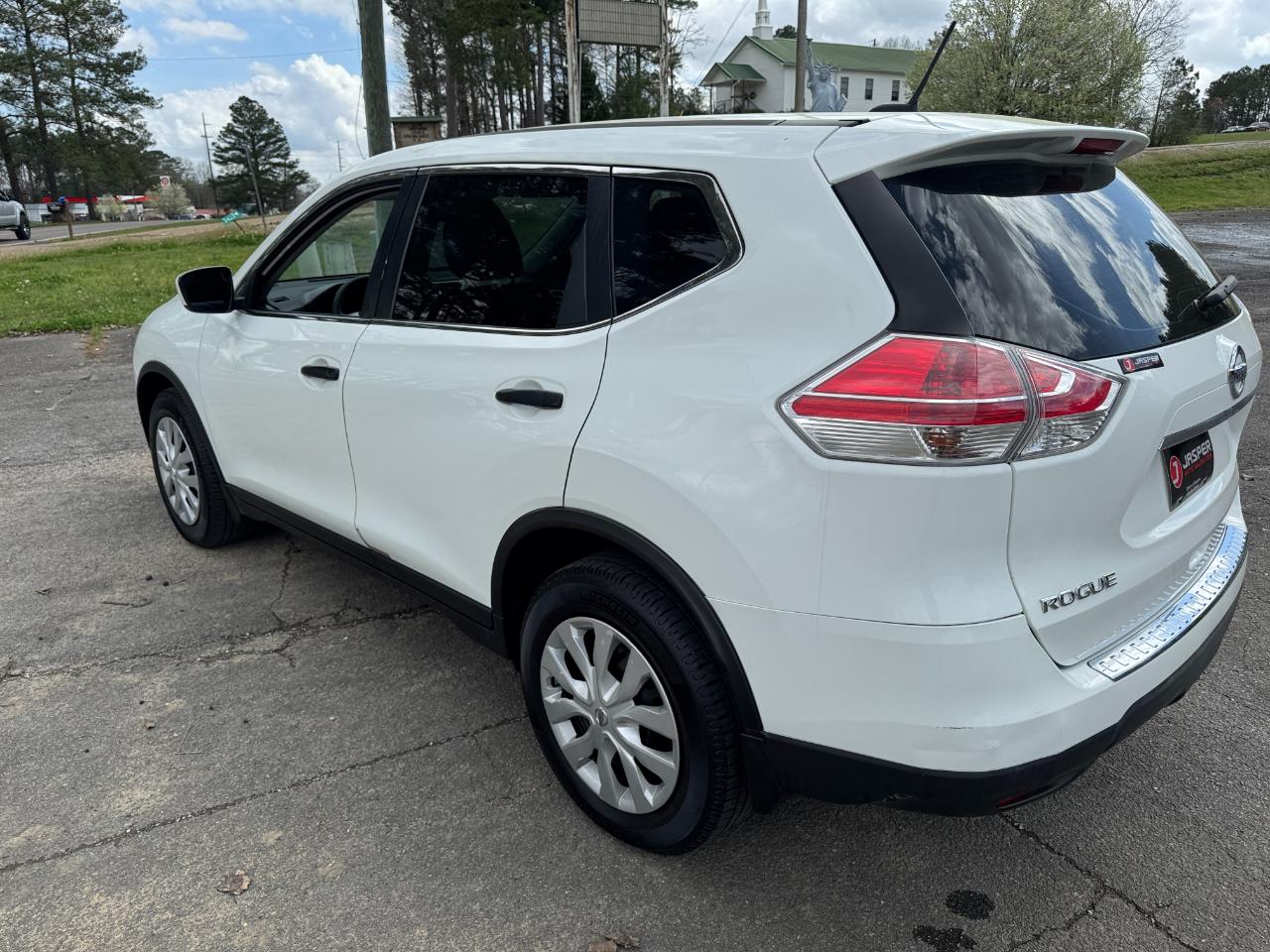 Nissan Rogue FWD 4dr S 2016