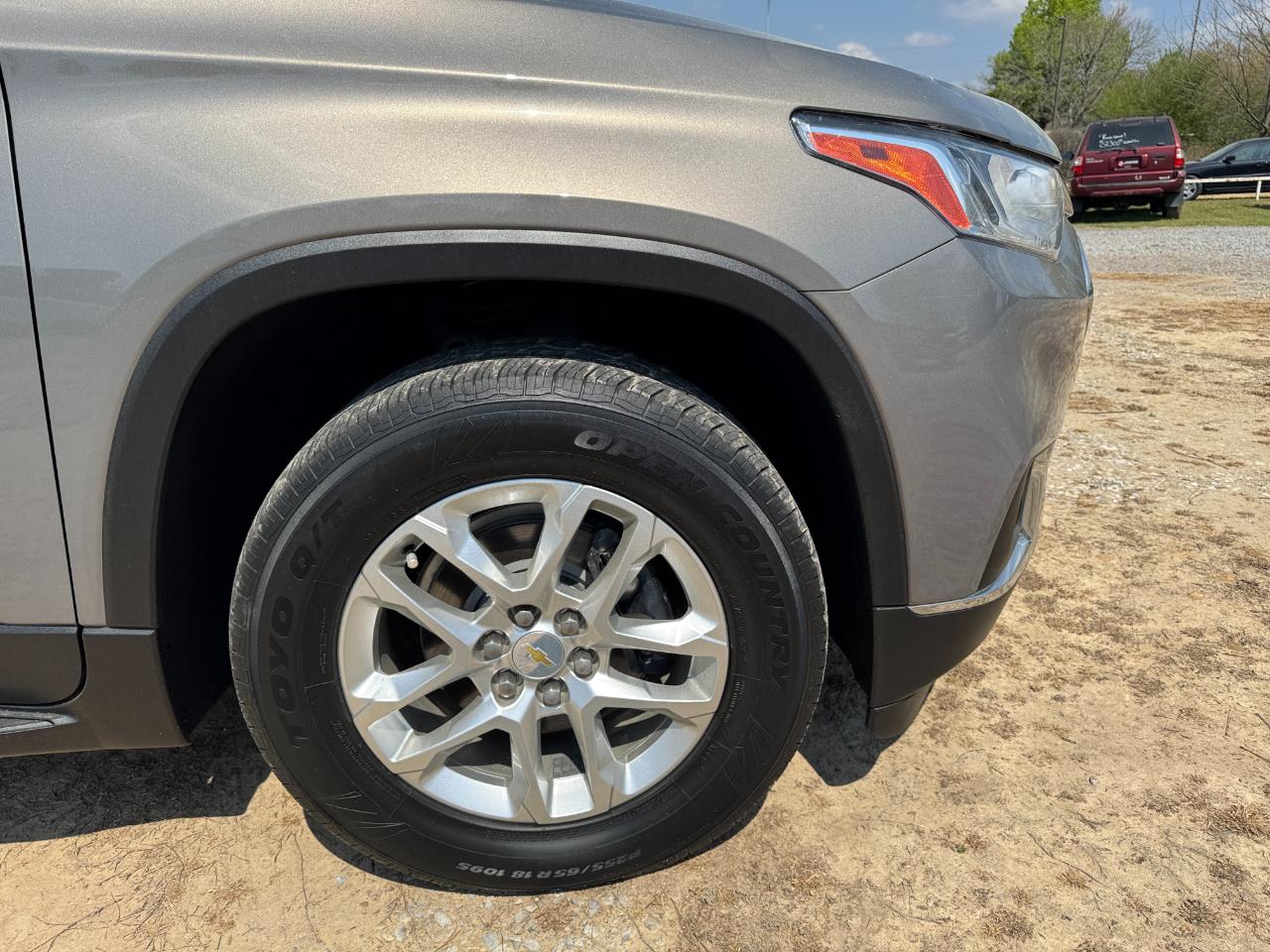 Chevrolet Traverse FWD 4dr LT Cloth w/1LT 2019