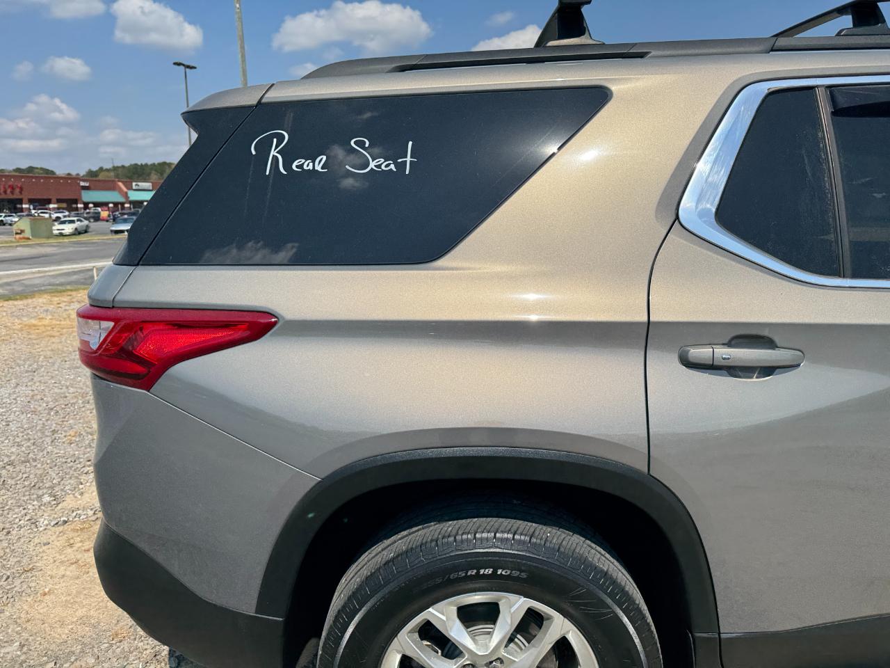 Chevrolet Traverse FWD 4dr LT Cloth w/1LT 2019