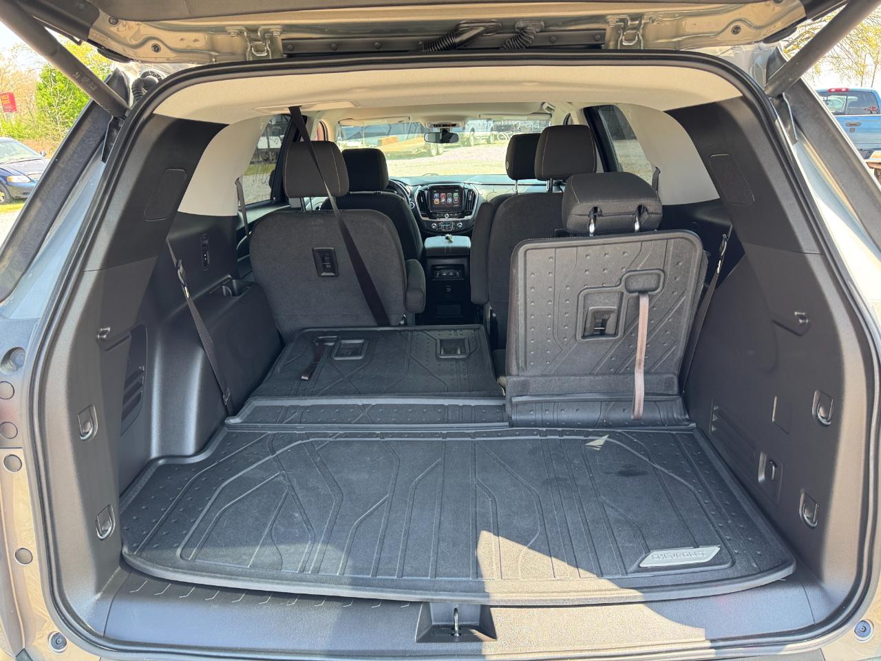 Chevrolet Traverse FWD 4dr LT Cloth w/1LT 2019