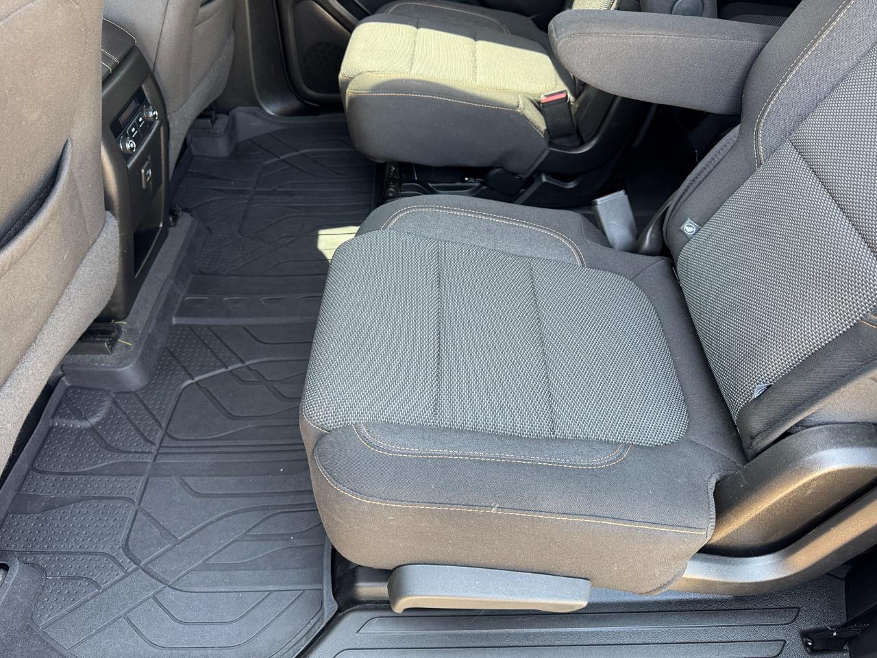 Chevrolet Traverse FWD 4dr LT Cloth w/1LT 2019