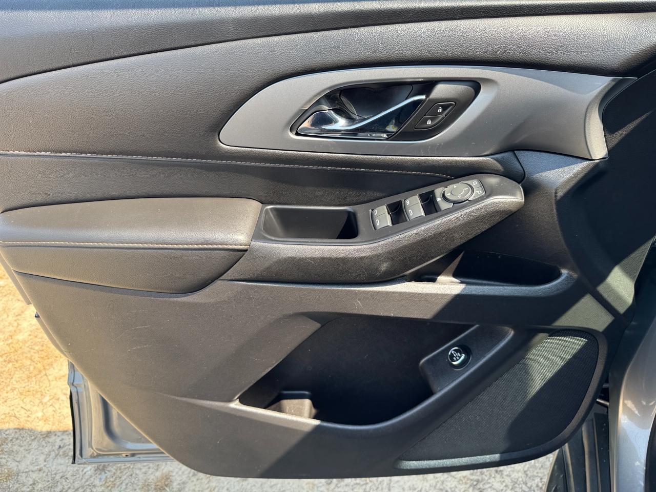 Chevrolet Traverse FWD 4dr LT Cloth w/1LT 2019