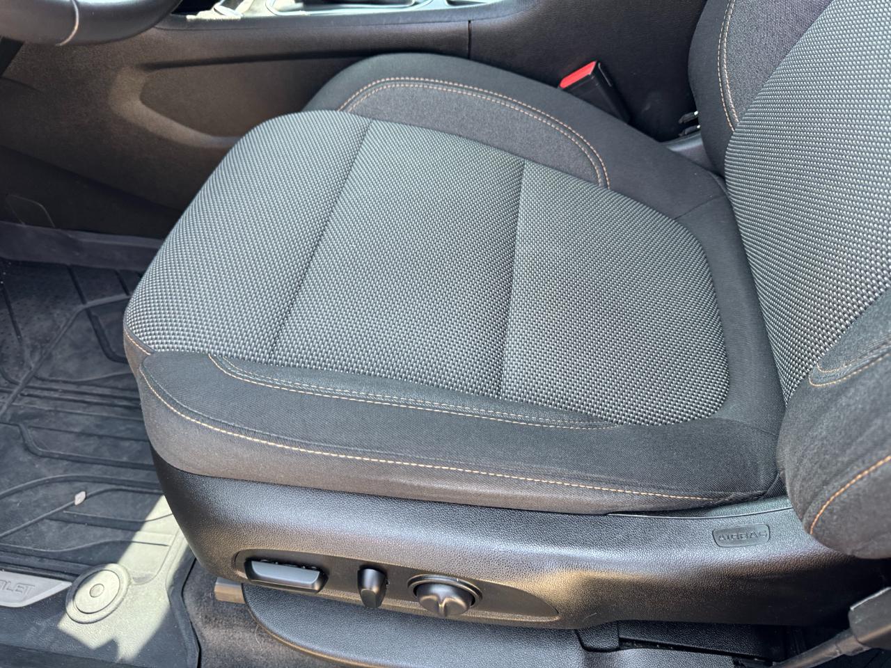 Chevrolet Traverse FWD 4dr LT Cloth w/1LT 2019