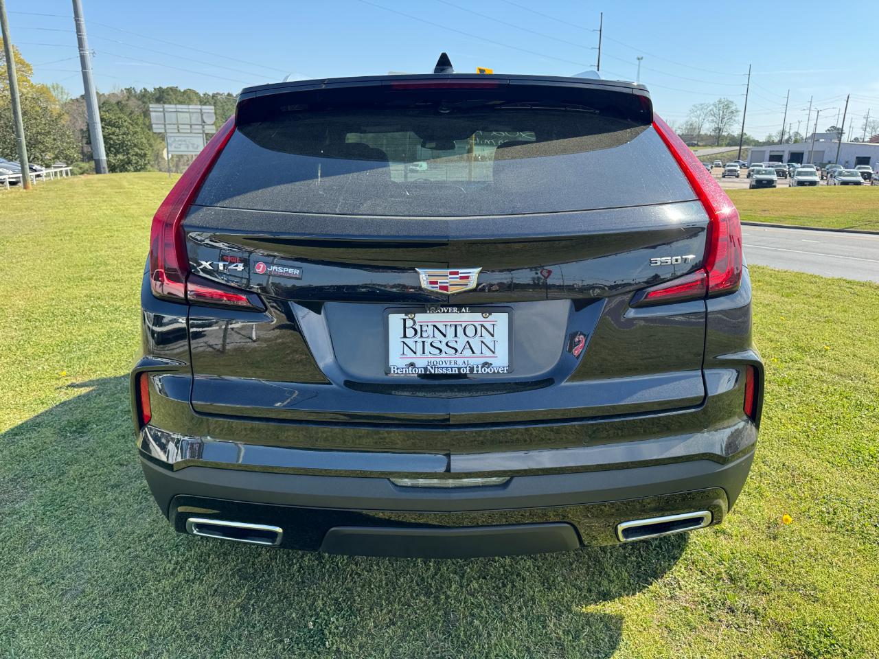 Cadillac XT4 FWD 4dr Premium Luxury 2024