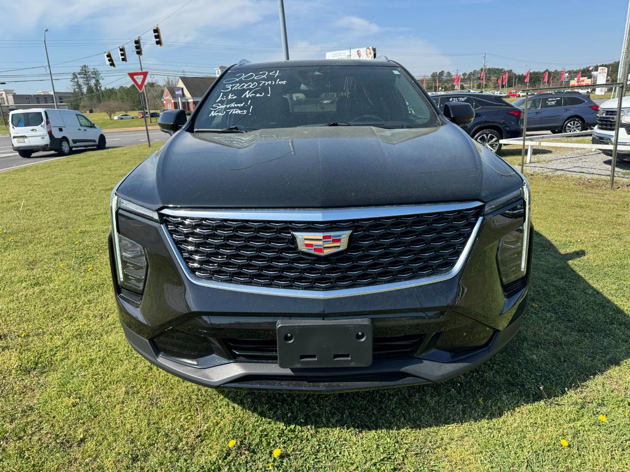 Cadillac XT4 FWD 4dr Premium Luxury 2024