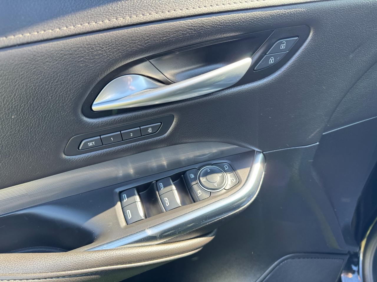 Cadillac XT4 FWD 4dr Premium Luxury 2024