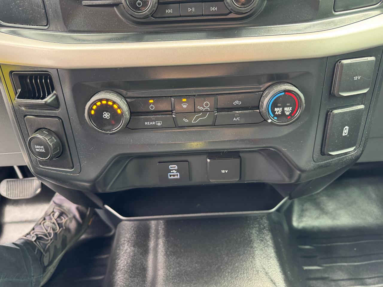 Ford F-150 Lariat 2WD SuperCrew 5.5' Box 2021