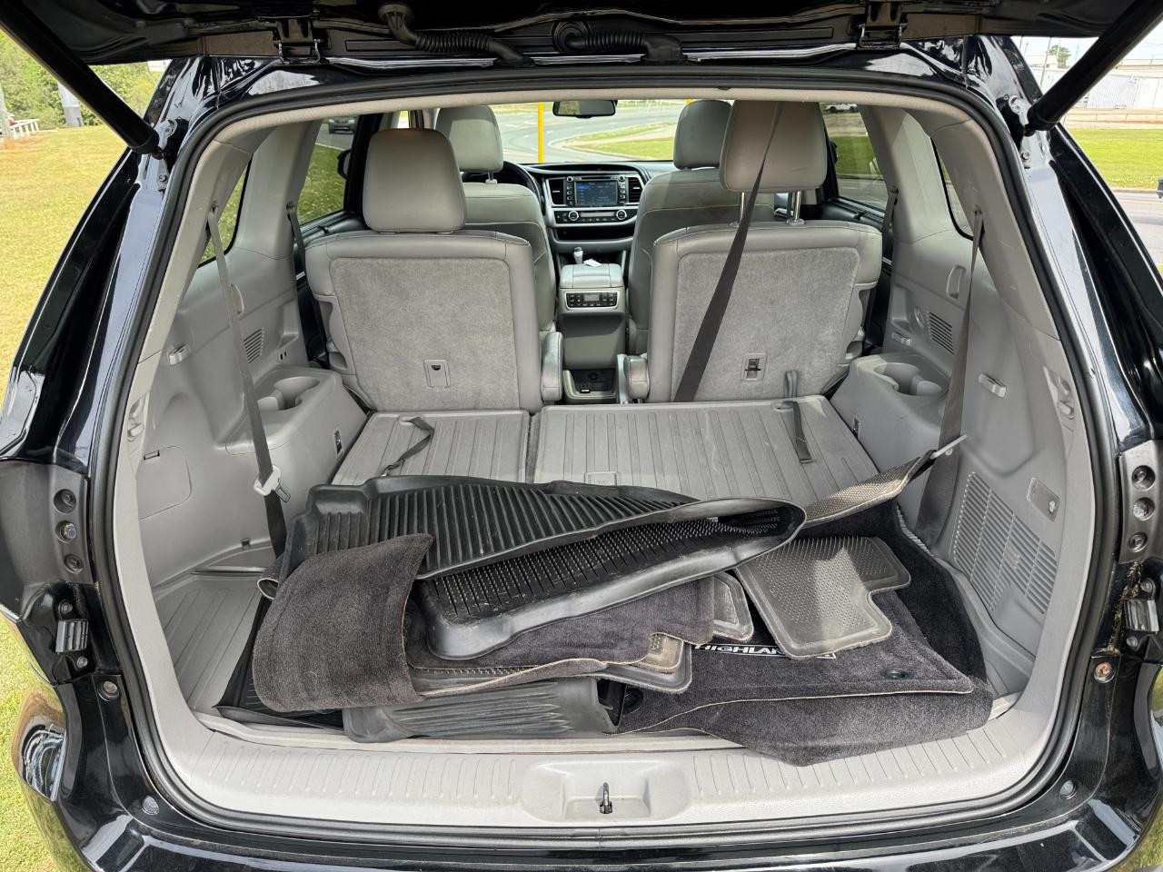 Toyota Highlander AWD 4dr V6 Limited (Natl) 2016