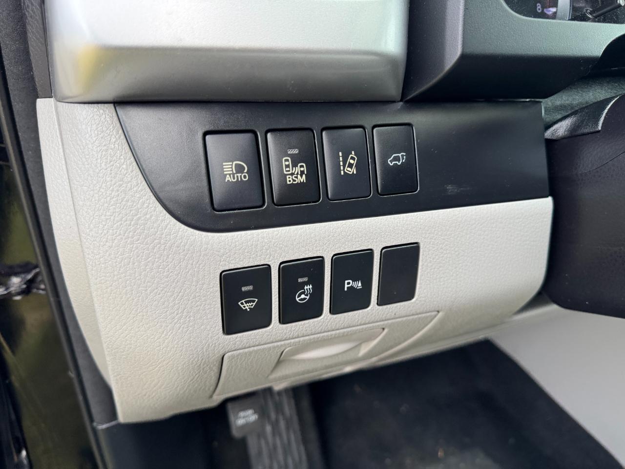 Toyota Highlander AWD 4dr V6 Limited (Natl) 2016